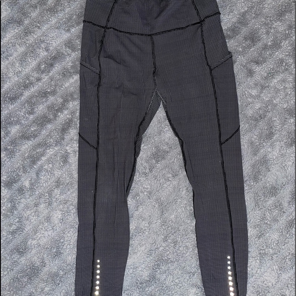 Lululemon Leggings with pockets